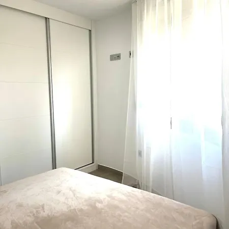 Marina Luxury 公寓 托雷维耶哈